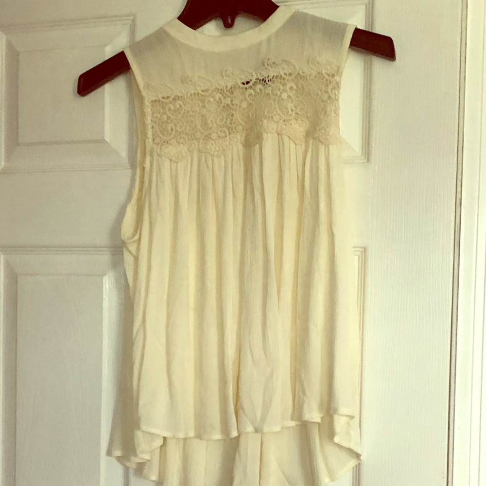 NEW super cute top